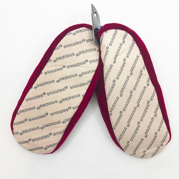 NWT Snoozies Women's Mama Needs a Beer Non Skid Soles Medium 7/8 Burgundy - Picture 5 of 6